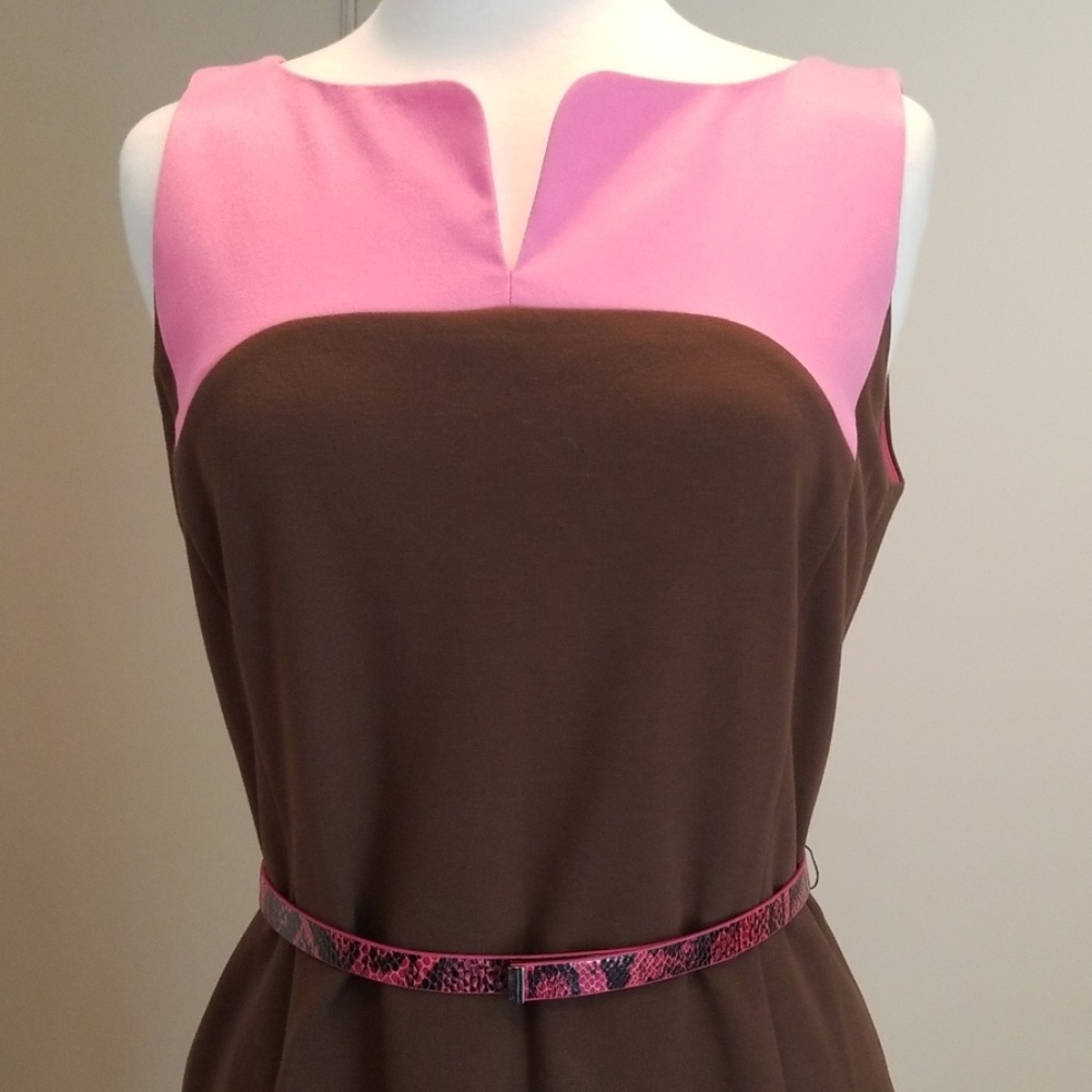 Dress - Picture 2 of 5